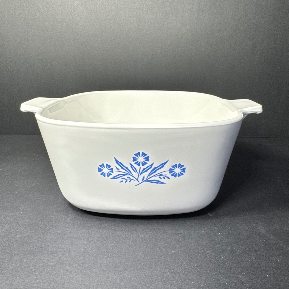 Corning Ware Cornflower Blue 1.75 Qt Casserole‎ Dish P-1 3/4-B Vintage Pyroceram